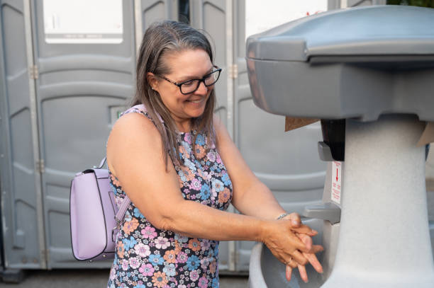 Portable Toilet Options We Offer in Delaware, OH